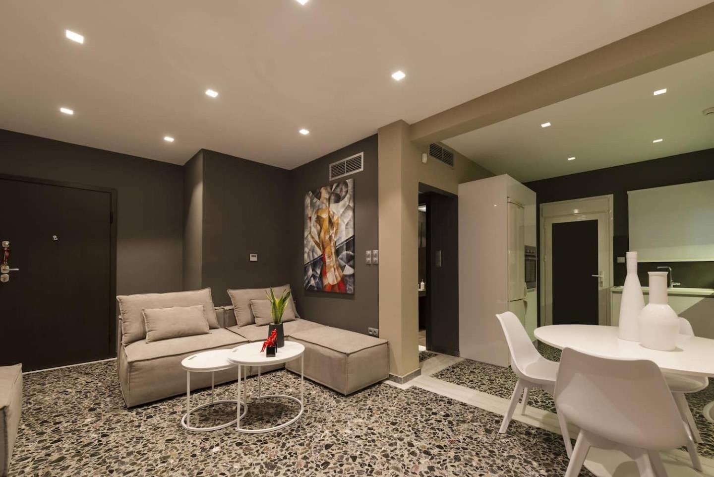 Ma Maison Nο 1, Penthouse, Acropolis And Lycabettus View, Ultra High Speed Internet 300 Mbps, 15' To Acropolis By Metro, 1' From Metro Station Αθήνα Εξωτερικό φωτογραφία